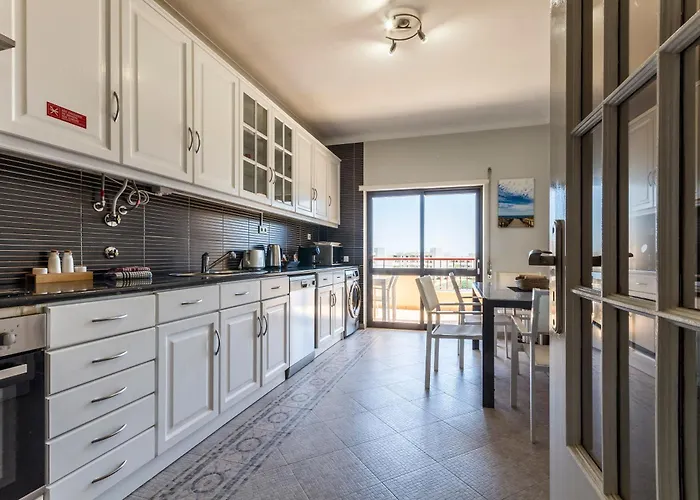 The Hoffy * 拉哥斯